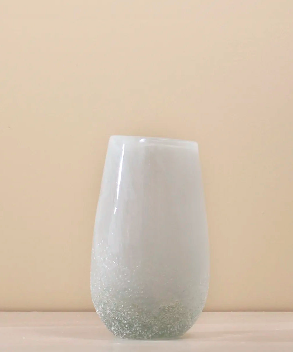 Snow Vase